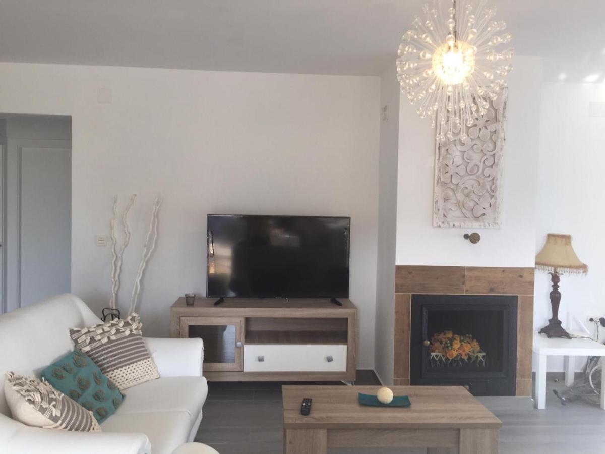 Villas Santa Ana كونيل ذي لا فرونتيرا المظهر الخارجي الصورة
