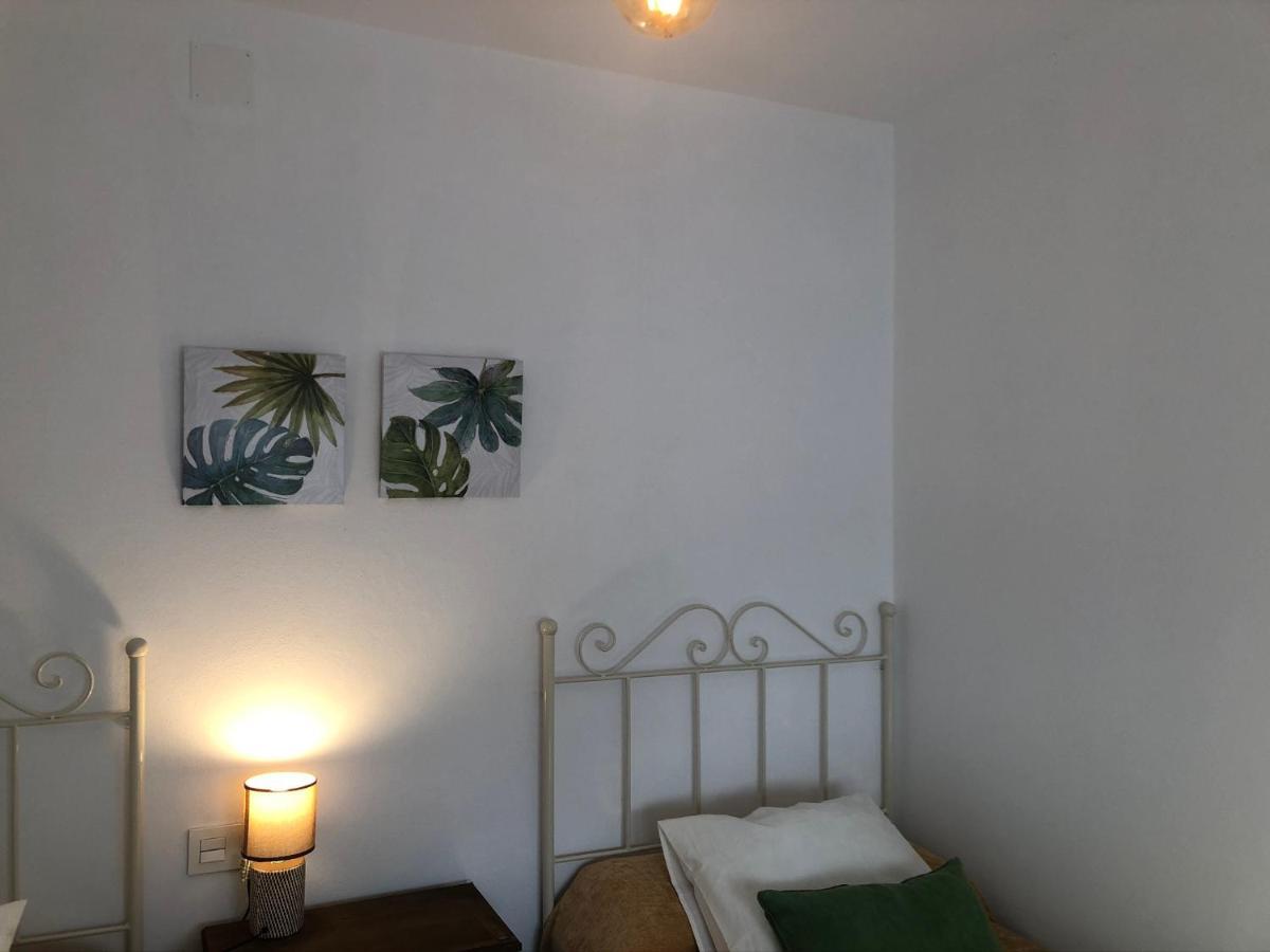 Villas Santa Ana كونيل ذي لا فرونتيرا المظهر الخارجي الصورة